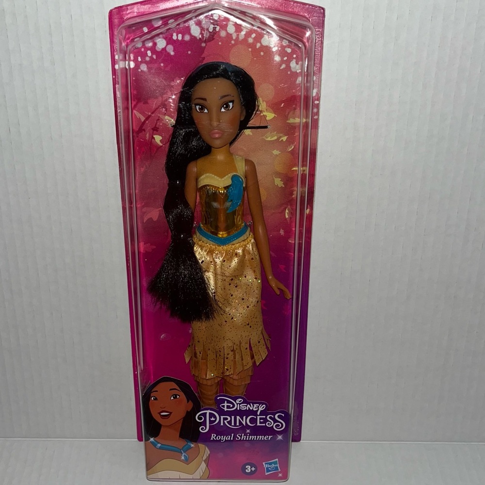 Hasbro Disney’s Pocahontas Princess Royal Shimmer Fashion Doll New in Box